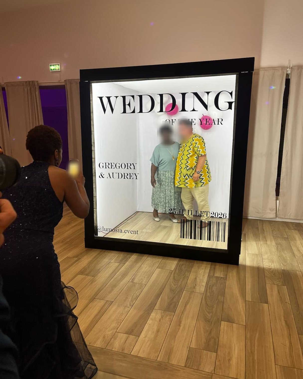 Magazine box en salle de réception